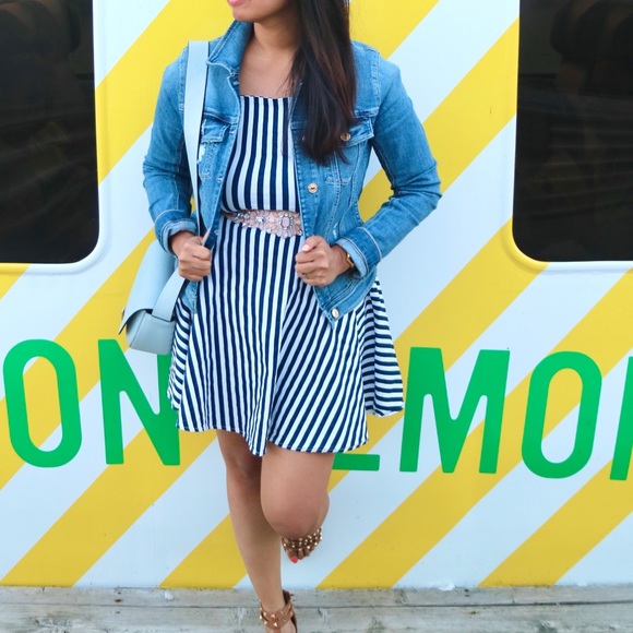 Molly Bracken Off Shoulder Striped A-line Dress - Picture 3 of 3